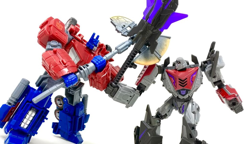 Image Of Gamer Edition Megatron Voyager From War For Cybertron Studio Series  (1 of 33)